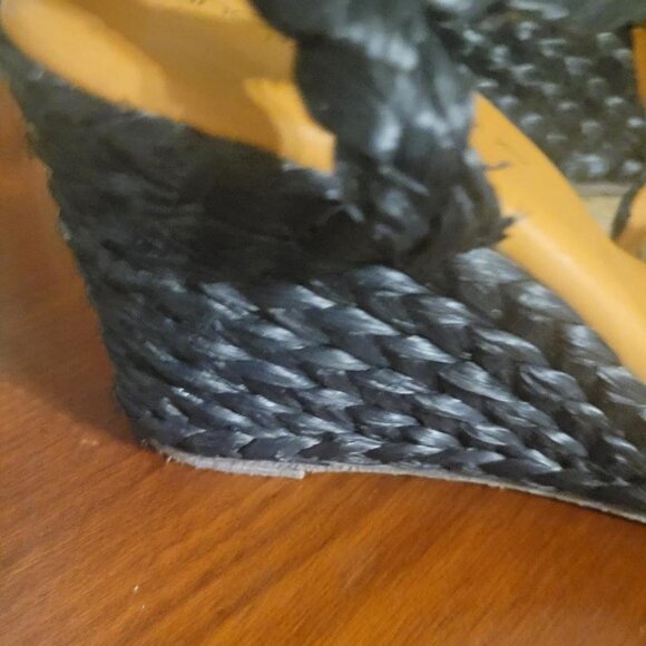 NWOB Andre Assous Womens Madina Espadrille Wedge Sandals Sz 8.5 MSRP $279 - Picture 12 of 12